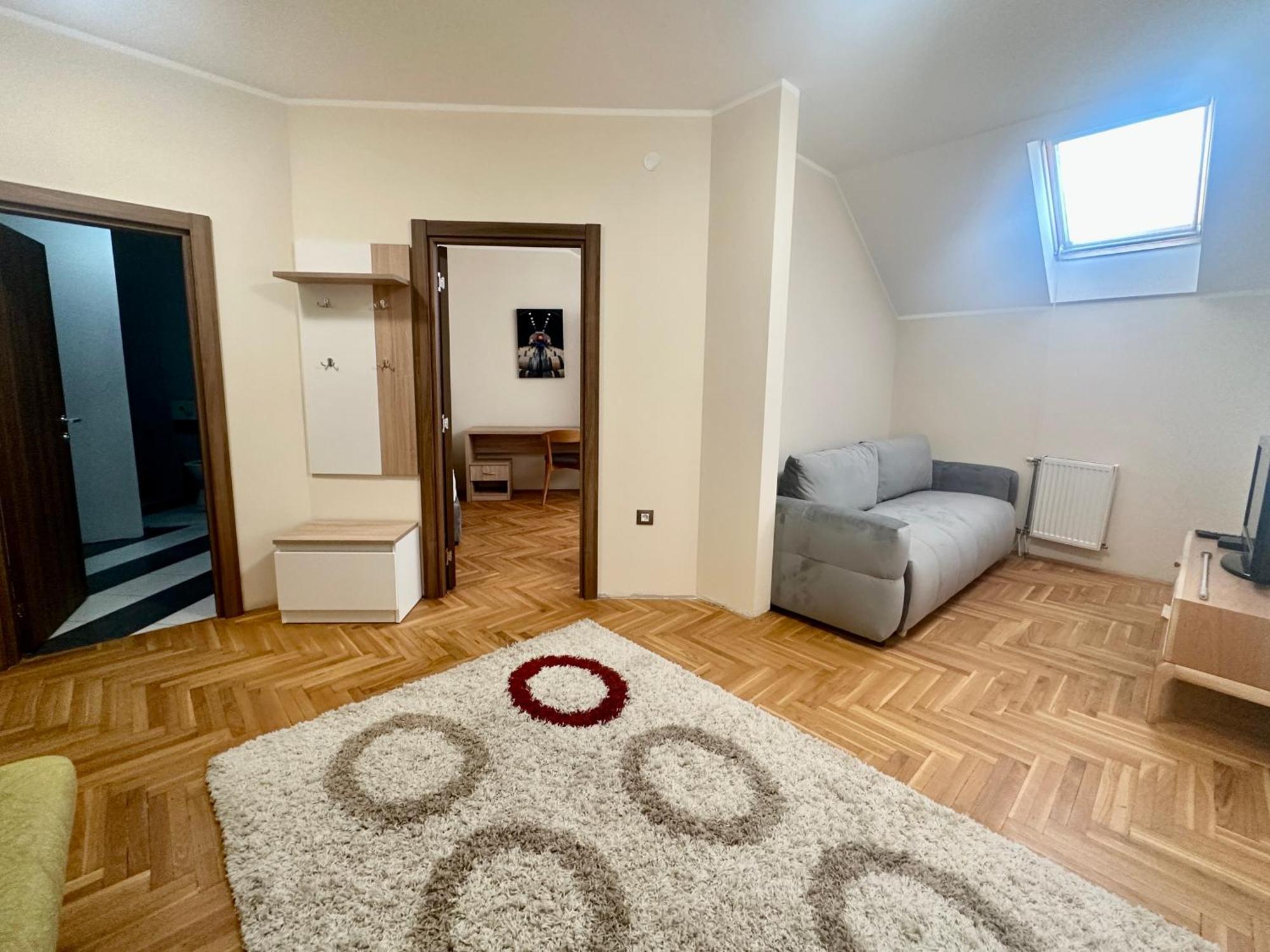Agape Villa Apartments ノヴィ・サド エクステリア 写真