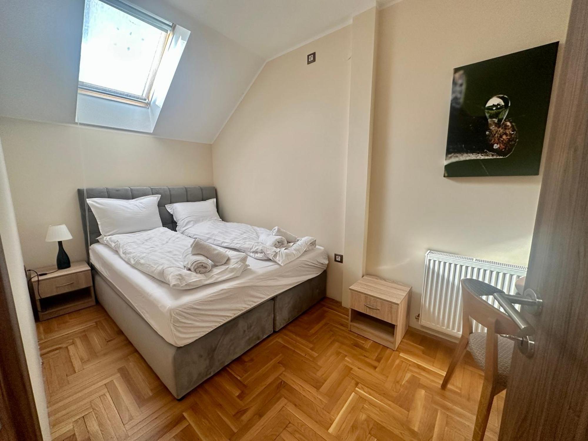 Agape Villa Apartments ノヴィ・サド エクステリア 写真